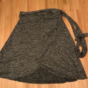 NWT Gap Softspun Knit Midi Wrap Skirt, Marled Black
